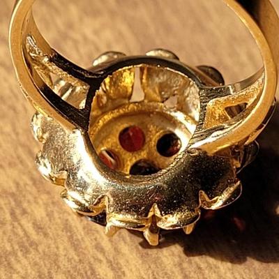 14k Gold and Garnet Flower Ring