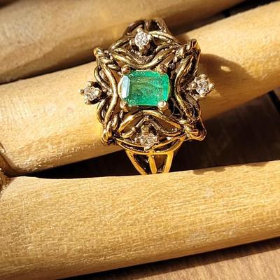 14k Gold, Emerald, and Diamond Ring
