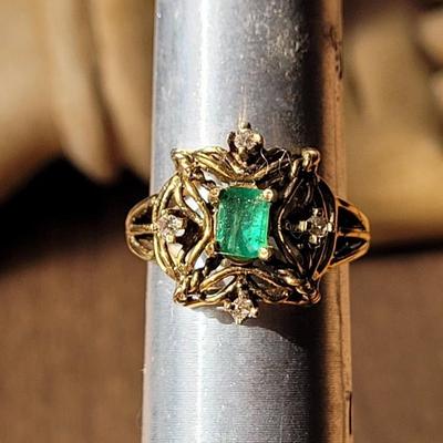 14k Gold, Emerald, and Diamond Ring