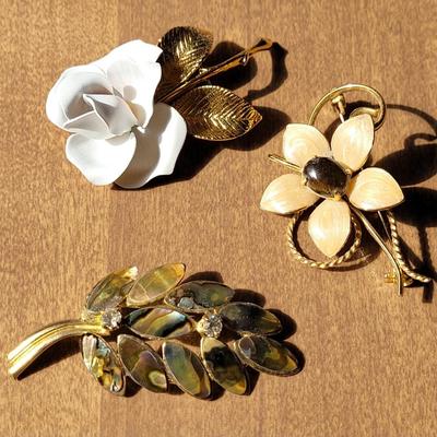 Floral & Flower Brooches