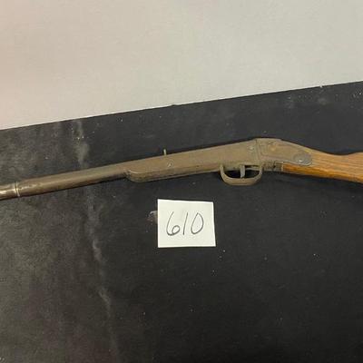 Vintage Daisy #100 Model 38 Single Shot BB Gun