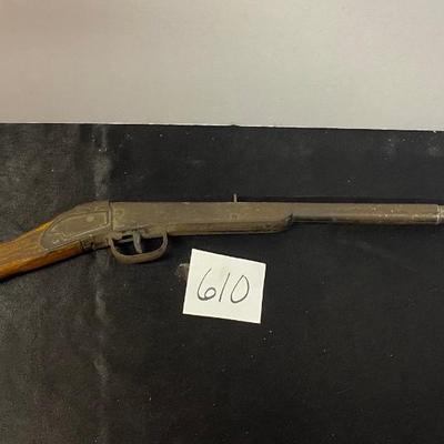Vintage Daisy #100 Model 38 Single Shot BB Gun