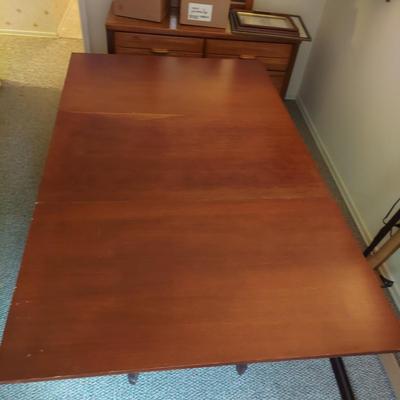 Drop Leaf Dining Table (B2-BBL)
