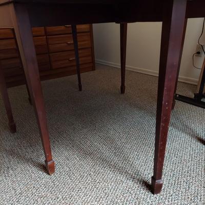 Drop Leaf Dining Table (B2-BBL)