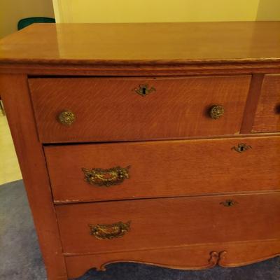 Antique Solid Wood Dresser (D-BBL)
