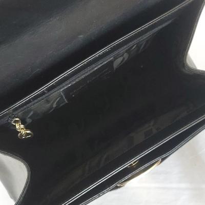 Ferragamo Leather Heels and Purse (B1-BBL)