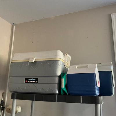 G1846 Lot of Three Igloo Coolers