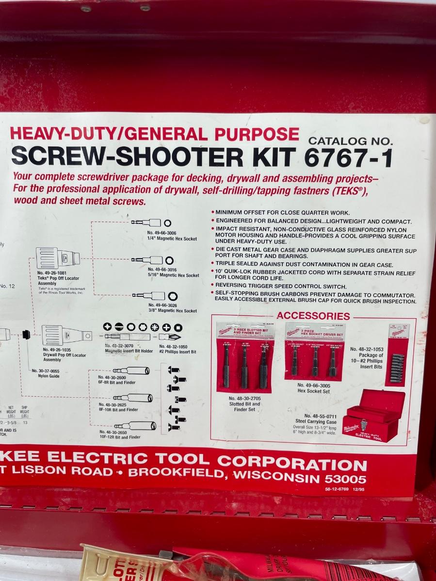 Milwaukee Heavy Duty Screw Shooter with Carry Case