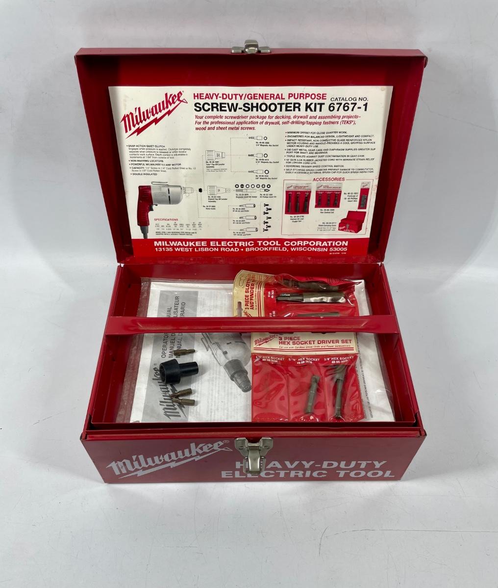 Milwaukee Heavy Duty Screw Shooter with Carry Case
