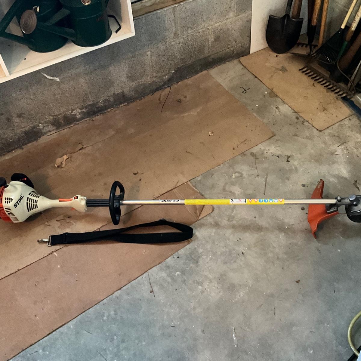 G1879 STIHL FS55RC Gas Powered Blade Trimmer