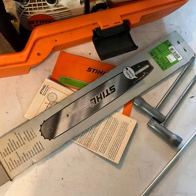 G1895 STIHL Gas Powered Chainsaw