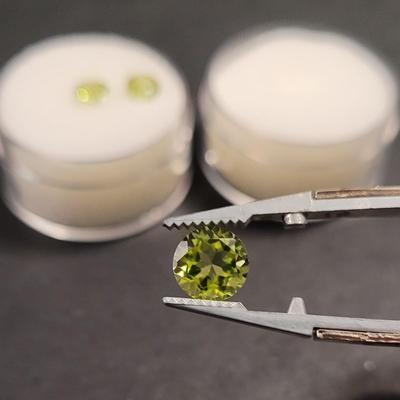 Jewelry Maker's (3) Peridot 2 sizes Gemstones