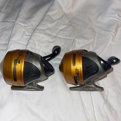 S1855 Pair of Zebco Model 202 Reels