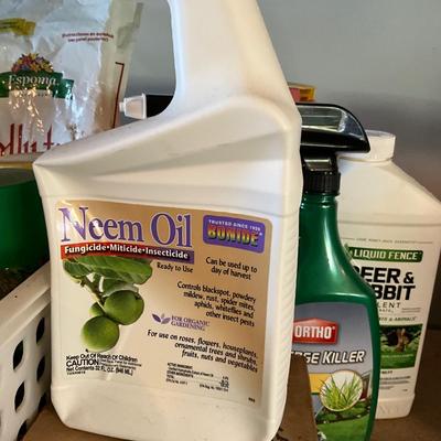 G1901 Lot of Garden Chemicals