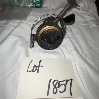 S1857 Vintage Orvis Model 100SS Spinning Reel