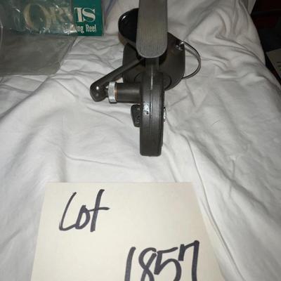 S1857 Vintage Orvis Model 100SS Spinning Reel