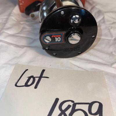 S1859 Penn Model 10 Level Wind Reel