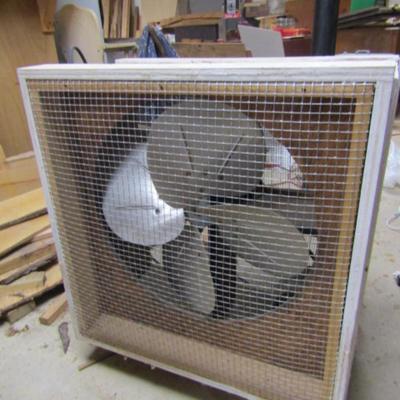 Air Mover in Homemade Box with Wheels- In Working Condition