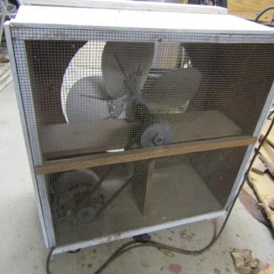 Air Mover in Homemade Box with Wheels- In Working Condition