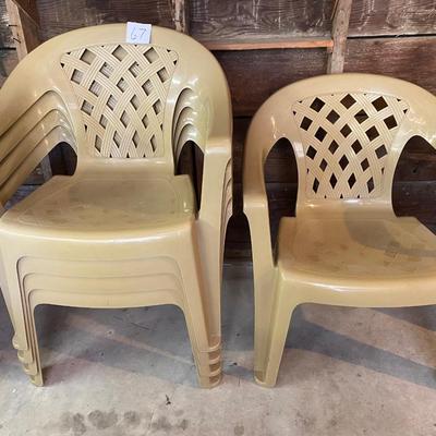5 Patio Chairs