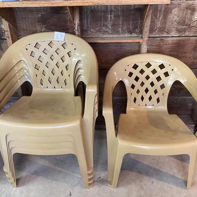 5 Patio Chairs