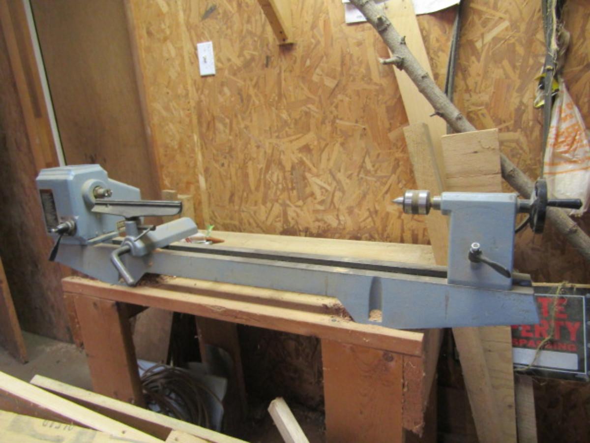 Delta 12" Variable Speed Wood Lathe Model 46700