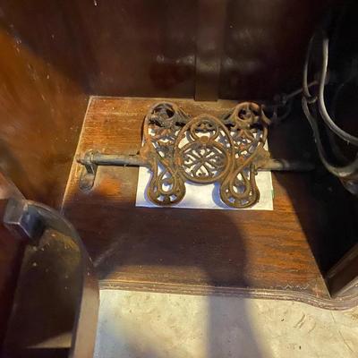 Vintage Gerhinger Sewing Machine in Cabinet