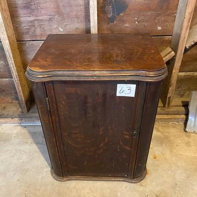 Vintage Gerhinger Sewing Machine in Cabinet