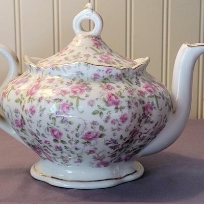 Lefton Porcelain Teapot with Music Box
