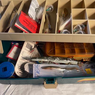 S1872 Plano Model 4100 Tackle Box