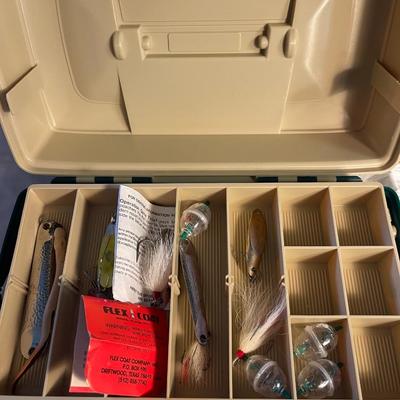 S1872 Plano Model 4100 Tackle Box