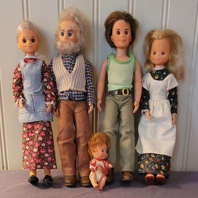 Vintage Mattel Doll Family