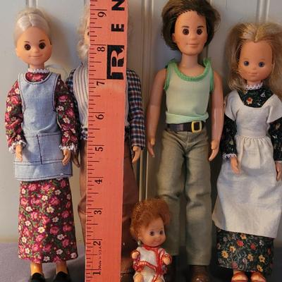 Vintage Mattel Doll Family