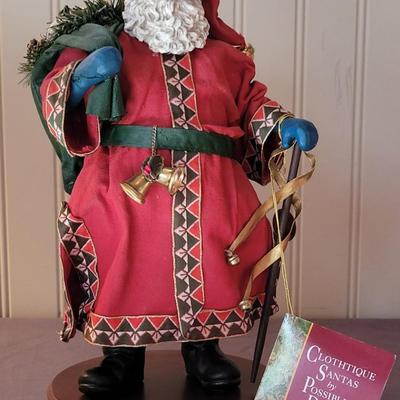 Clothtique Santa by Possible Dreams