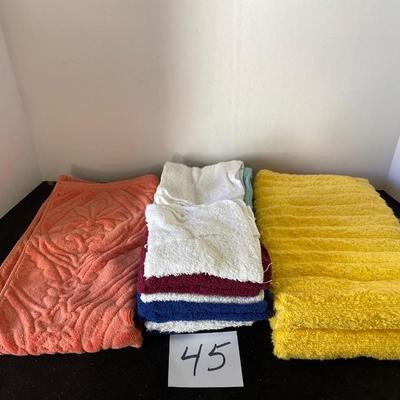 Assorted Towels