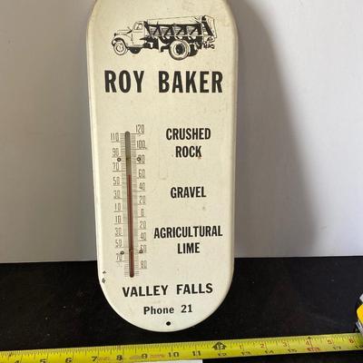 Vintage Roy Baker Themometer