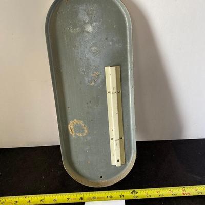 Vintage Roy Baker Themometer