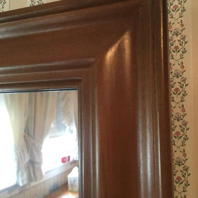 Vintage dresser with Mirrow