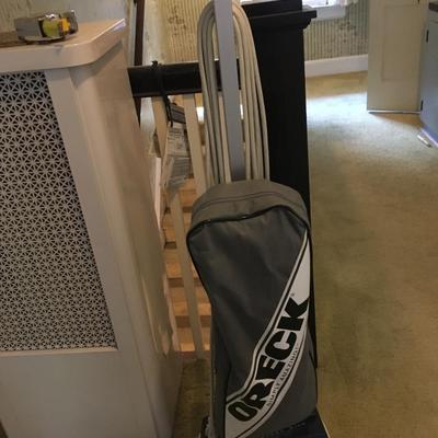 Oreck XL stand up vacuum