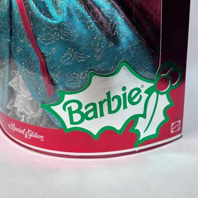 1995 Special Edition Happy Holidays Barbie Doll #14123 New in Box