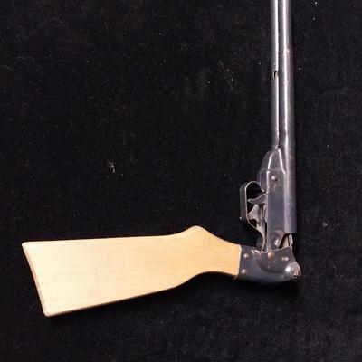 DAISY DOUBLE BARREL TOY GUN WITH WOOD STOCK