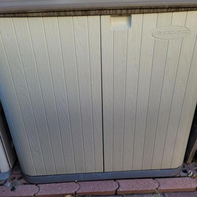 Suncast Tall Storage Bin