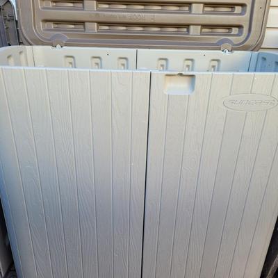 Suncast Tall Storage Bin
