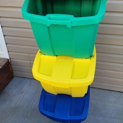Suncast Recycling Bins