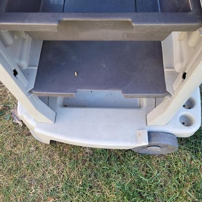 Suncast Garden/Potting Cart