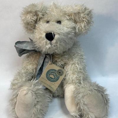 Vintage Light Tan Cream Colored Boyd's Bears Jointed Teddy Bear Stuffed Plush