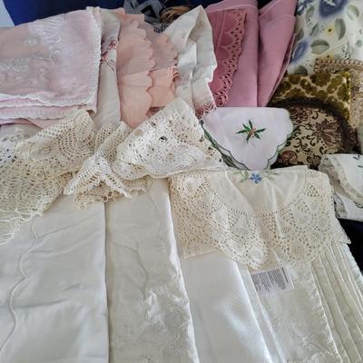 Vintage Table Cloths and Dollies
