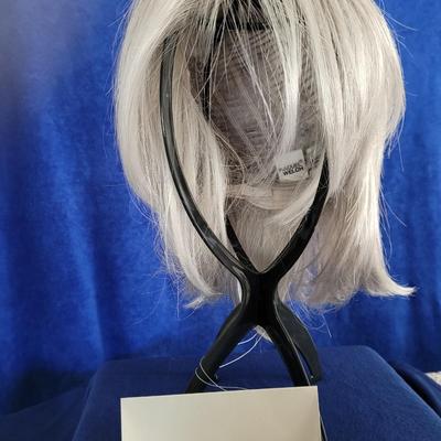 Raquel Welch Wig