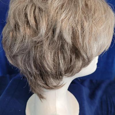 Raquel Welch Wig
