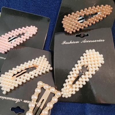 Combs and Barrettes